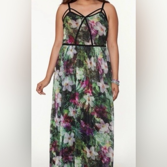Lane Bryant Dresses & Skirts - Lane Bryant Black Floral Strappy Maxi Dress